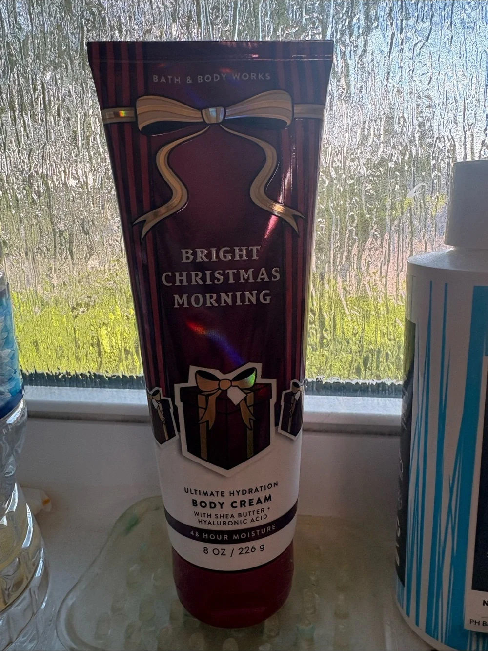 Bath & Body Works Bright Christmas Morning Body Cream - Red, Gold, White